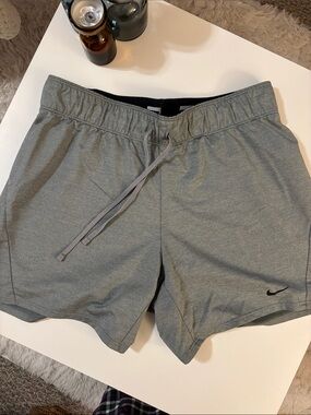Women’s Nike Heather Gray Athletic Training Shorts